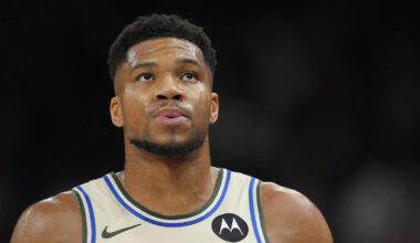Giannis Antetokounmpo Pushes Back Against Bucks' Decision: Report