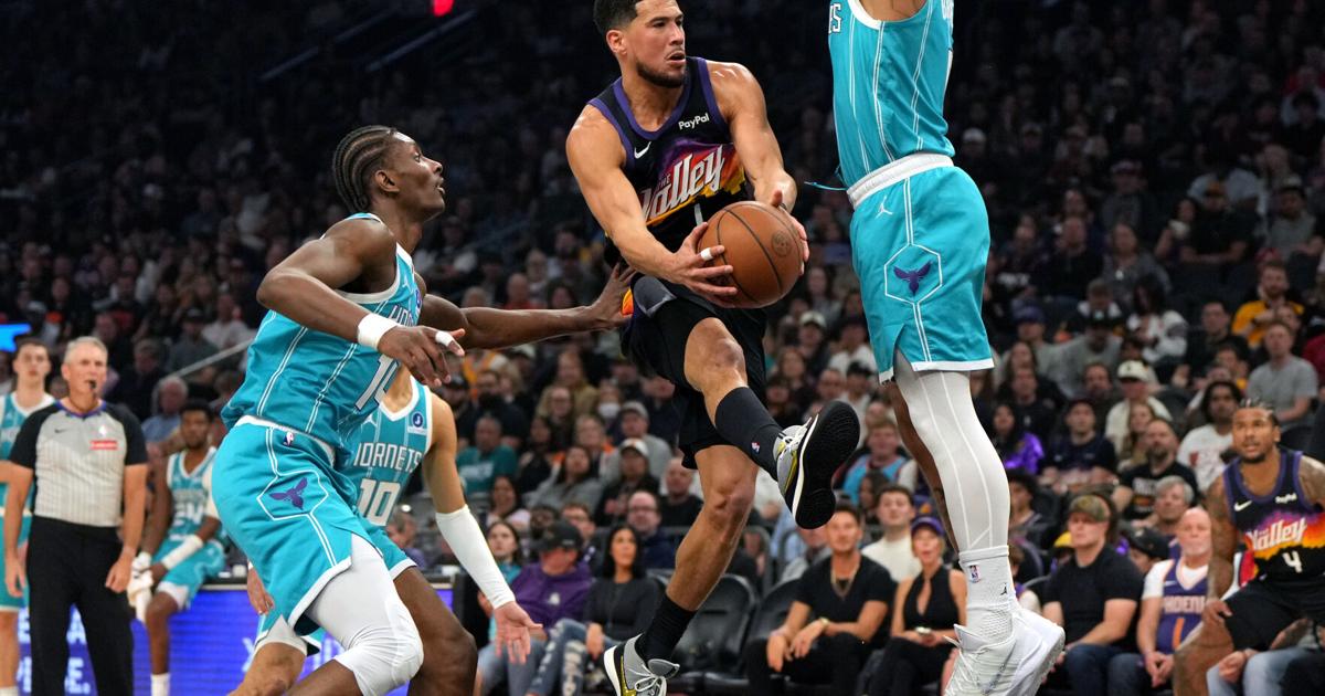 Booker scores 30 points as Suns halt Hornets' road winning streak at 10 with 111-99 victory | National Sports