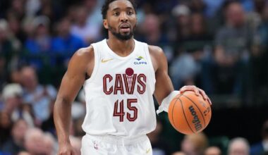 Mobley scores 29 points as Cavaliers rout Mavericks 138-105 | Region