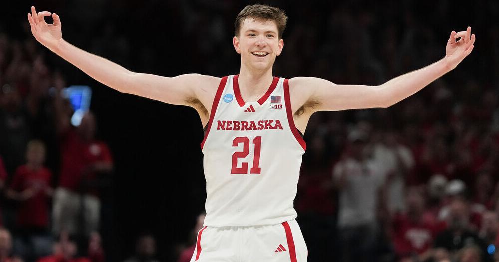 Thunder's Payton Sandfort details hectic 12 hours going from first NBA points to brother Pryce’s big game in the Big Dance | Don't Miss This