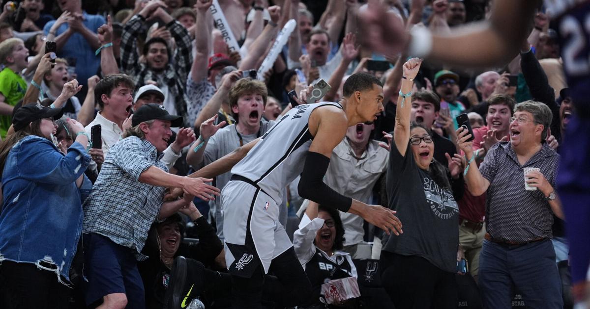 Wembanyama leads Spurs by Suns to end 6-season playoff drought, stirring memories of historic run | National Sports