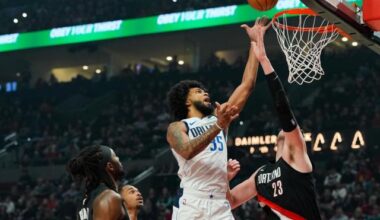 Bagley scores 26 points and Mavericks snap a 5-game skid in a 100-93 win against Trail Blazers :: WRALSportsFan.com