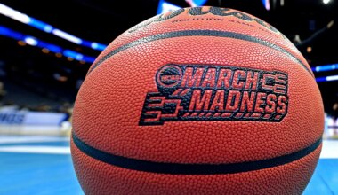 Tennessee versus Iowa State basketball game initial score prediction