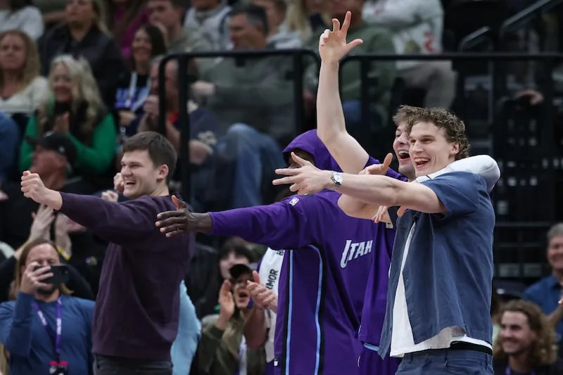 Warriors Jazz Basketball