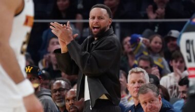 Warriors' Stephen Curry provides health update after Lakers loss