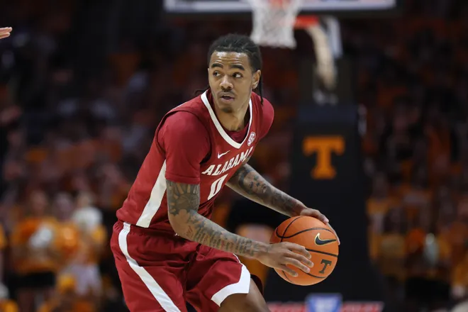 Feb 28, 2026; Knoxville, Tennessee, USA; Alabama Crimson Tide guard Labaron Philon (0) brings the ball up court against the Tennessee Volunteers during the second half at Thompson-Boling Arena at Food City Center. Mandatory Credit: Randy Sartin-Imagn Images