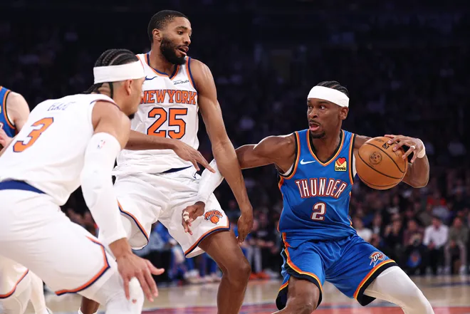 Mar 4, 2026; New York, New York, USA; Oklahoma City Thunder guard Shai Gilgeous-Alexander (2) is guarded by New York Knicks guard Mikal Bridges (25) during the first half at Madison Square Garden. Mandatory Credit: Vincent Carchietta-Imagn Images