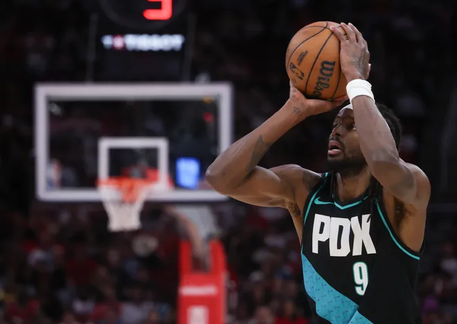 Mar 6, 2026; Houston, Texas, USA; IPortland Trail Blazers forward Jerami Grant (9) shoots against the Houston Rockets in the second half at Toyota Center. Mandatory Credit: Thomas Shea-Imagn Images