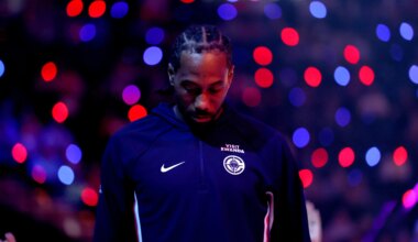 Kawhi Leonard had a hilariously casual reaction to Clippers fight