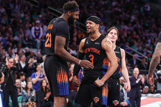 Mar 17, 2026; New York, New York, USA; New York Knicks guard Josh Hart (3) celebrates center Mitchell Robinson (23) in the third quarter at Madison Square Garden. Mandatory Credit: Wendell Cruz-Imagn Images