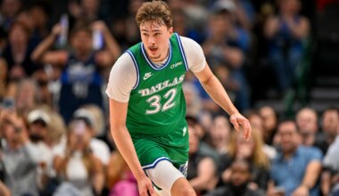 Warriors at Mavericks odds, picks and predictions