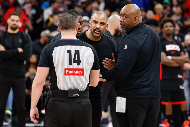 Mar 23, 2026; Chicago, Illinois, USA; Houston Rockets head coach Ime Udoka protest his second technical during the second half at United Center. Mandatory Credit: Kamil Krzaczynski-Imagn Images