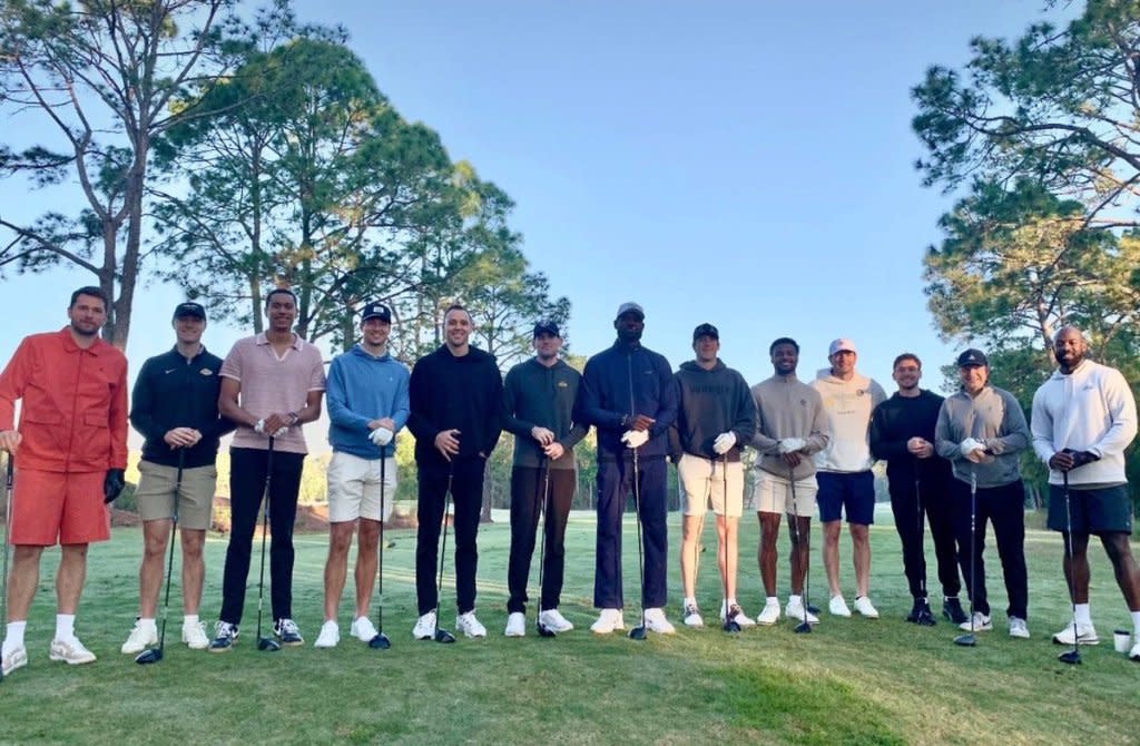 After a a late-night win in Miami, came a laugh-filled afternoon on a Florida golf course. X/@Legion Hoops