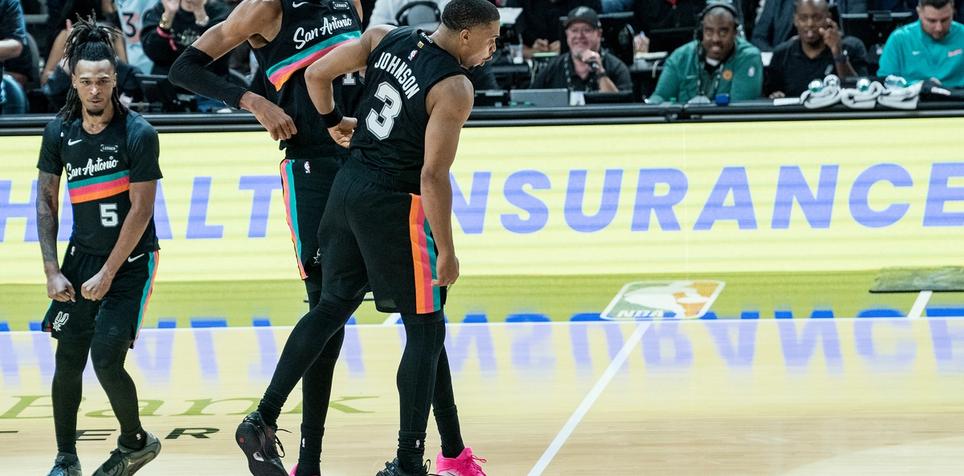 Spurs vs. Pacers Prediction, Odds, Picks, Best Bets for March 21