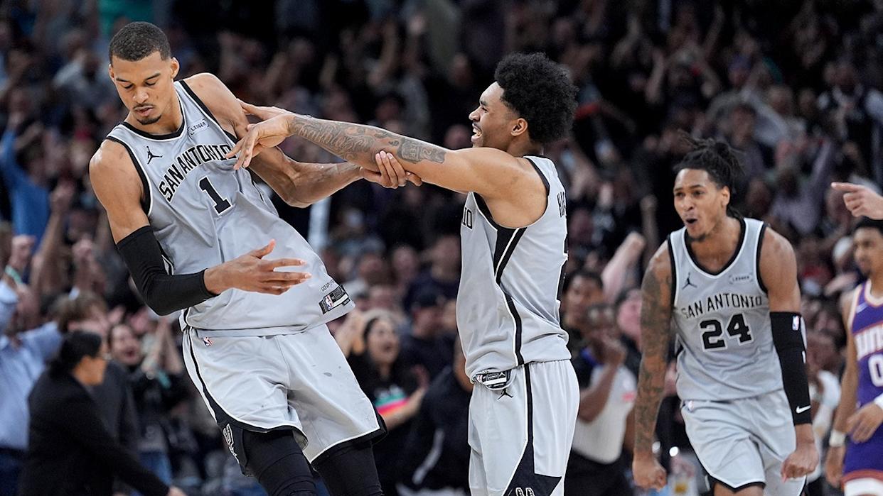 Victor Wembanyama reacts