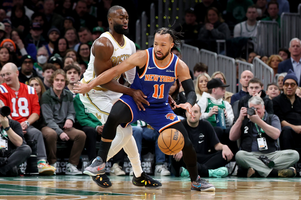 With favorable schedule, Knicks can steal No. 2 seed from Celtics