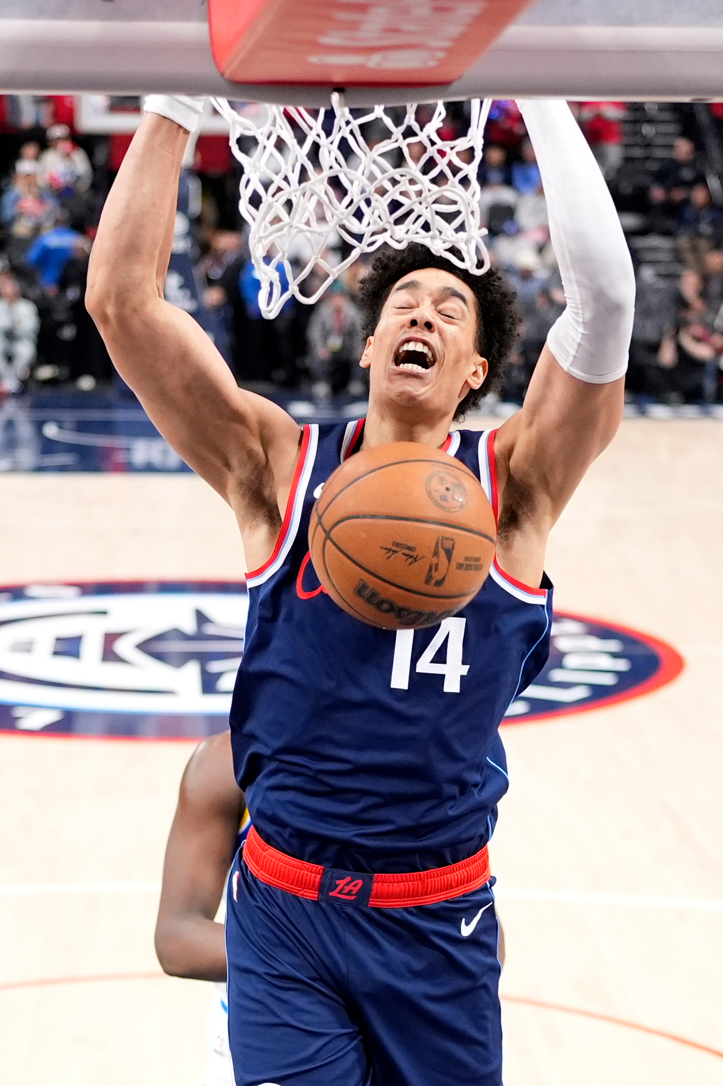 Clippers center Yanic Konan Niederhauser dunks during the first half...