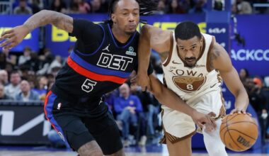 Kristaps Porzingis hurt against Detroit