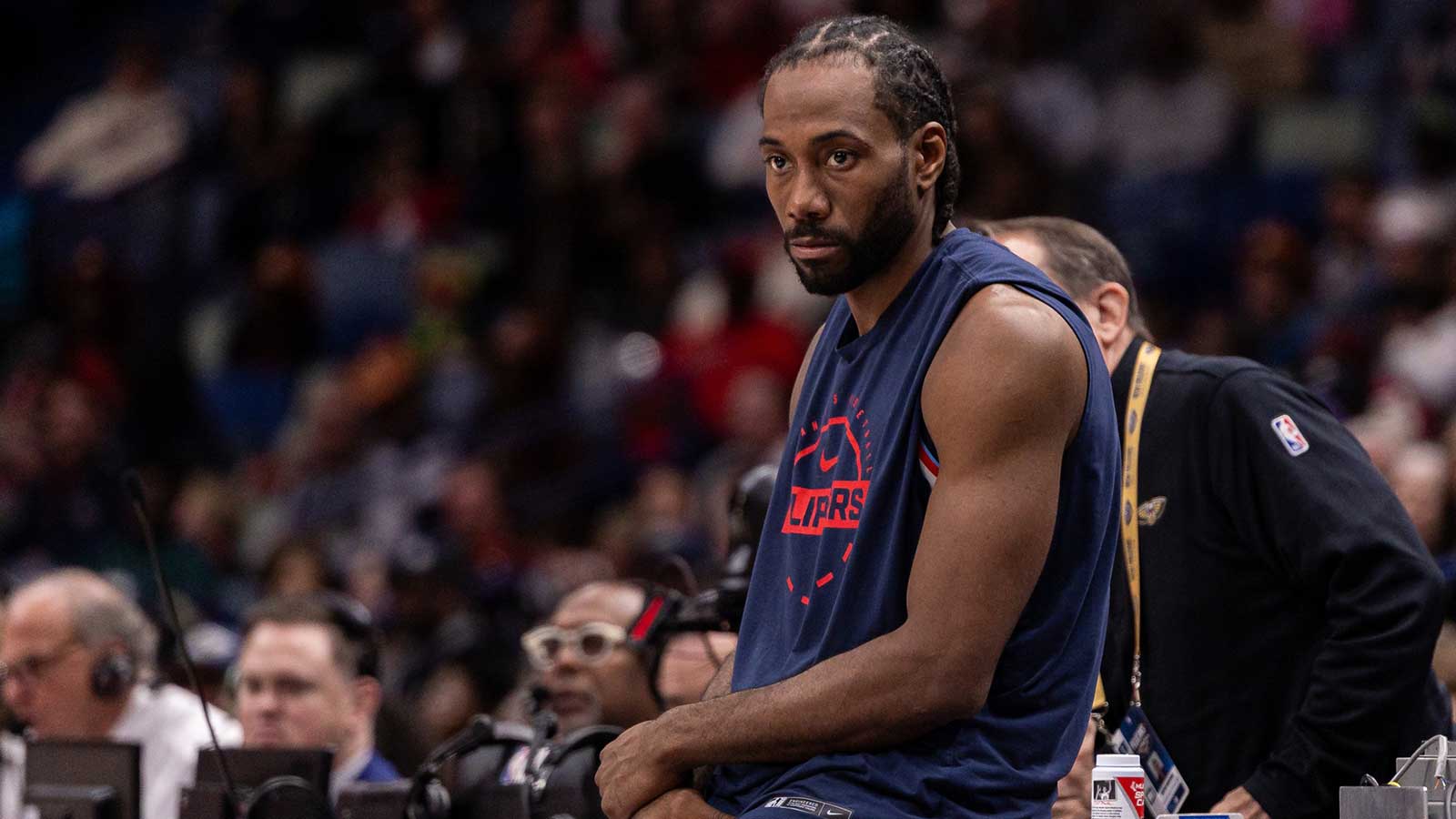 Kawhi Leonard is questionable on the latest injury report as the Clippers push to stay in the Play-In race ahead of their Mavericks matchup.