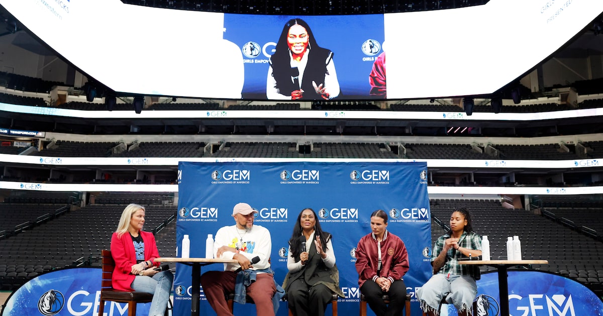 Dallas Mavericks host event to empower young women