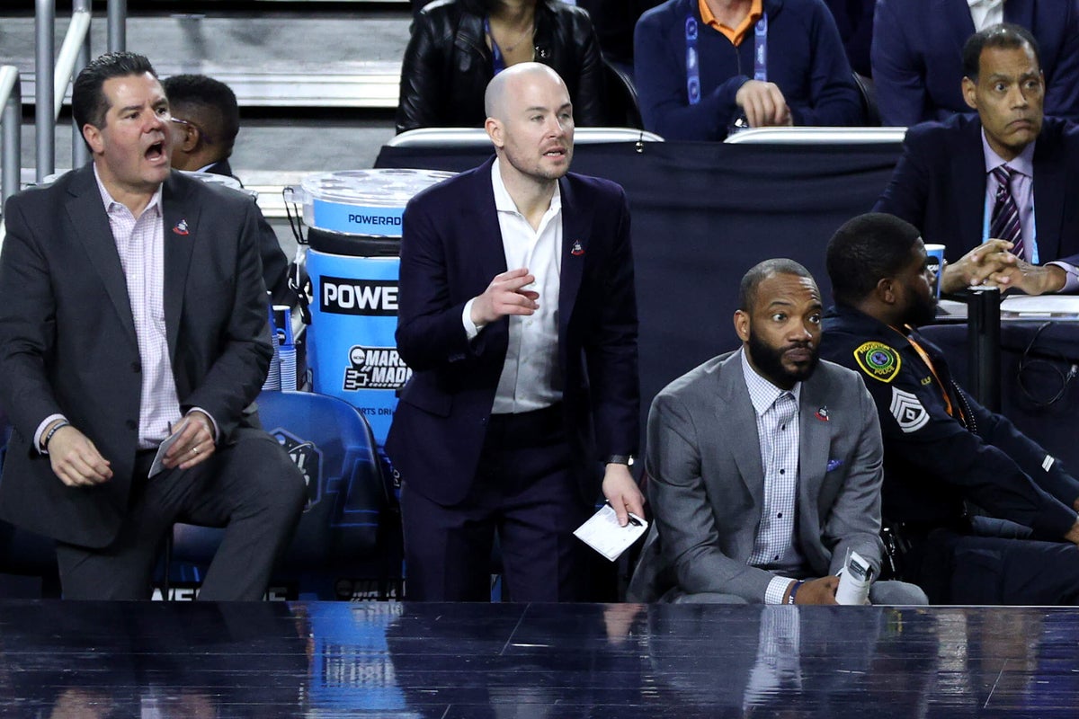 Boston College names UConn’s Luke Murray head men’s basketball coach