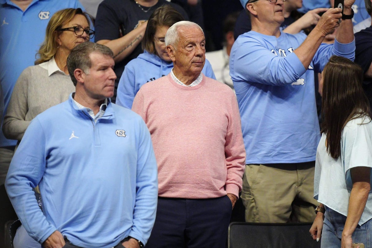 UNC’s next hoops coach won’t be from ‘Carolina family.’ But Tar Heels just want to win