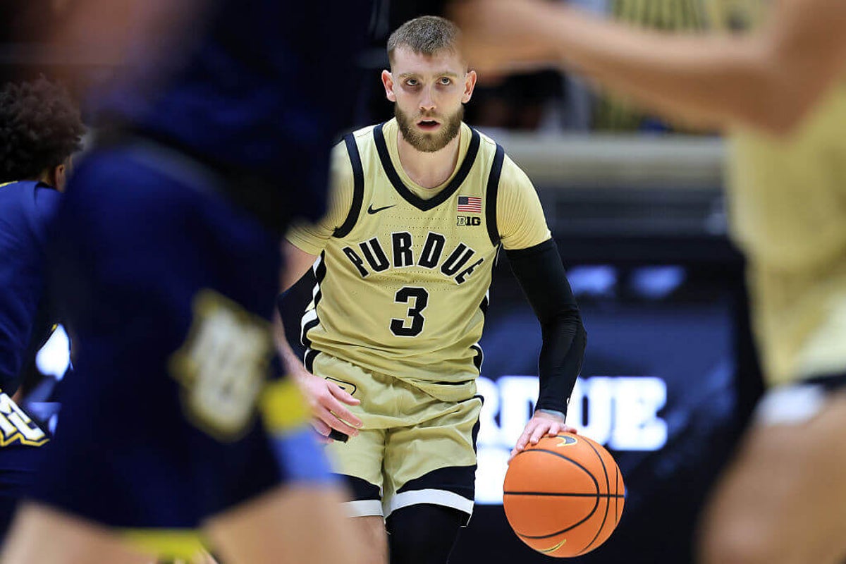 Braden Smith, college basketball’s soon-to-be assist king, relives his best dishes