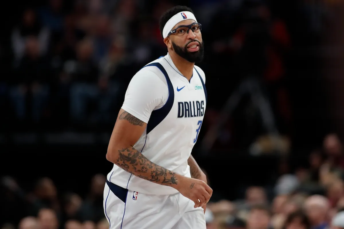 Washington Wizards player Anthony Davis, formerly on Dallas Mavericks