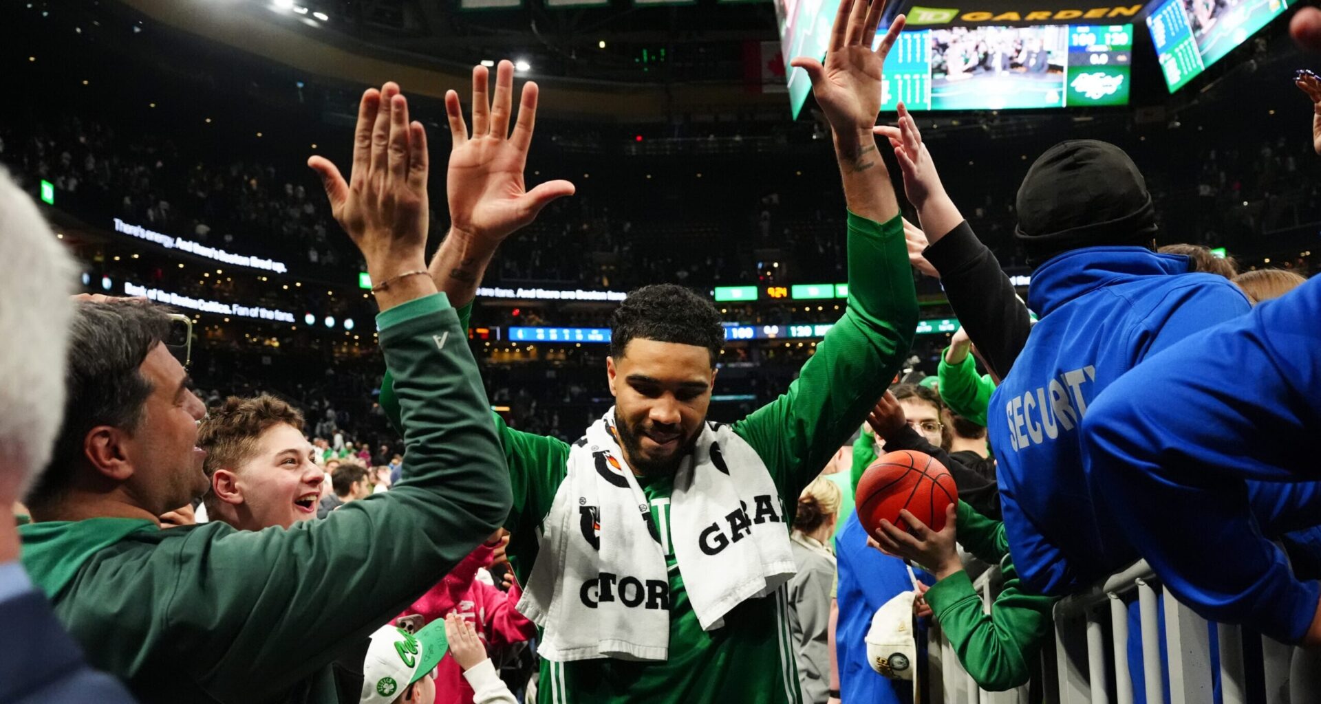 Live Updates: Jayson Tatum's return leads tonight's NBA game doubleheader featuring Mavs-Celtics, Clippers-Spurs