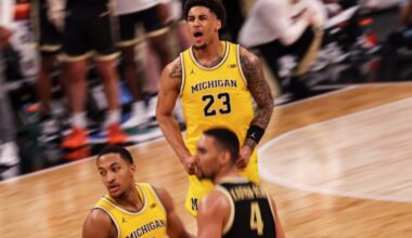 March Madness 2026 national title odds: Michigan, Duke early betting favorites, Arkansas rising
