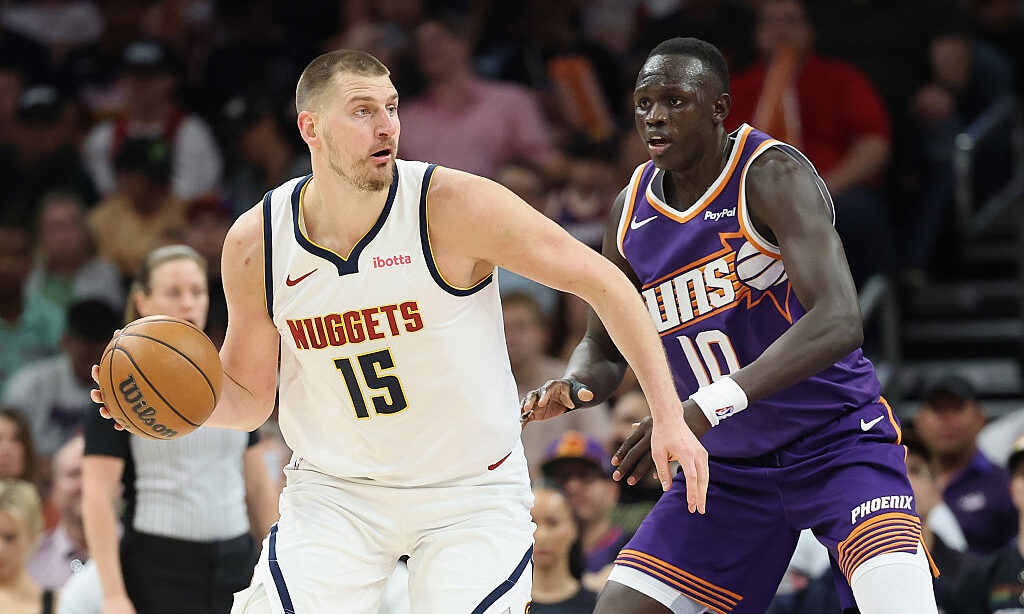 Nikola Jokic's historic night, winner seal win at Suns – Denver Sports