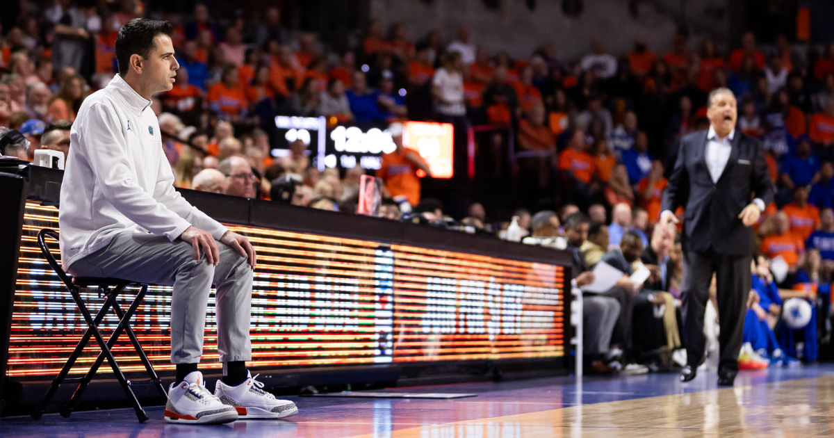 clara-strack-named-naismith-trophy-national-player-of-the-week