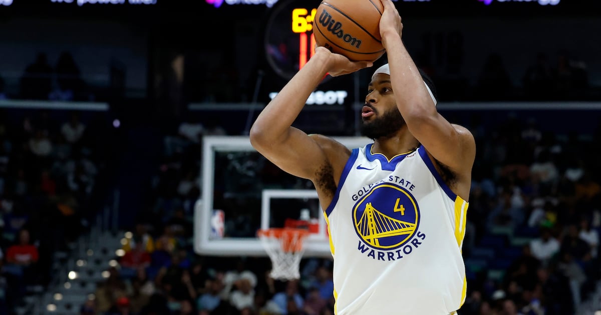 Golden State Warriors' Moses Moody has torn patellar tendon in knee