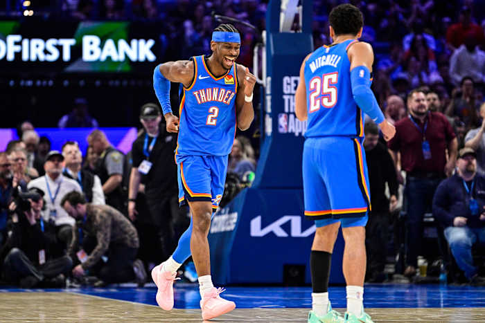 Shai Gilgeous-Alexander ties Wilt Chamberlain's record of 126 straight games with at least 20 points