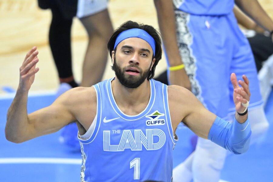 Central Notes: Strus, Siakam, Pacers, Ivey