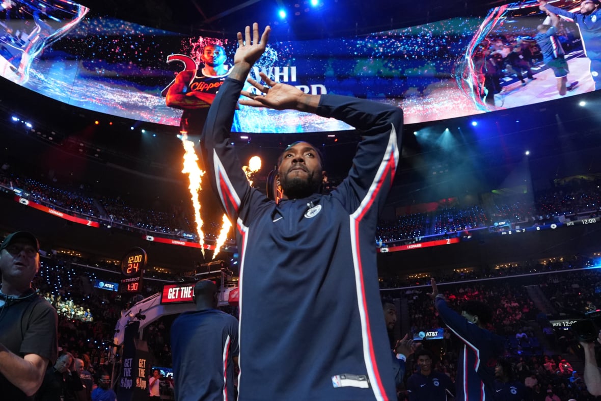 Warriors Will Scrap Giannis Plans, Go After Kawhi This Summer? Team Insider Has Bold Idea