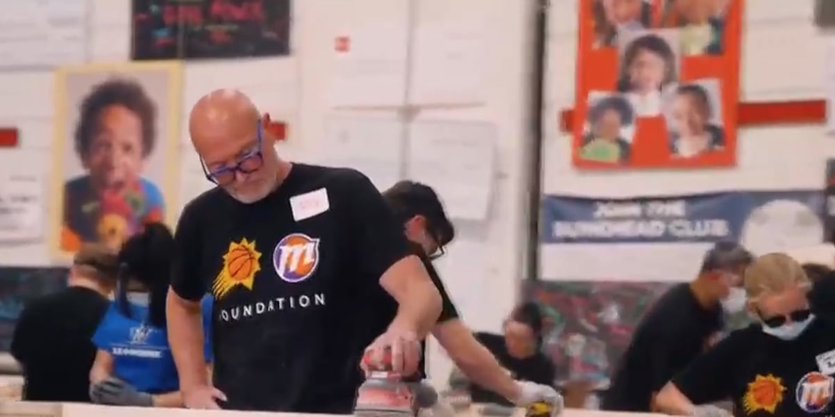 Phoenix Suns, Mercury build beds for children in need