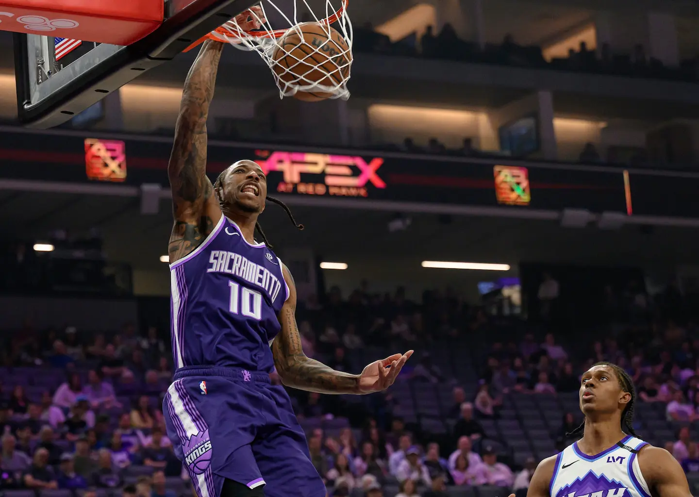 DeMar DeRozan scores season-high 41 points as Kings beat Jazz 116-111