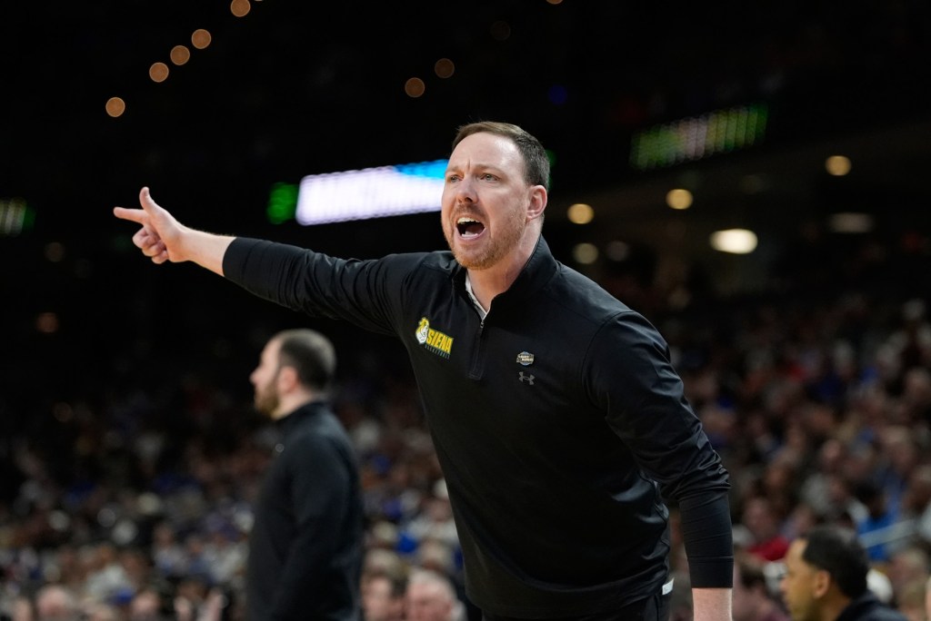 Syracuse expected to hire Gerry McNamara as head coach – Scranton Times-Tribune