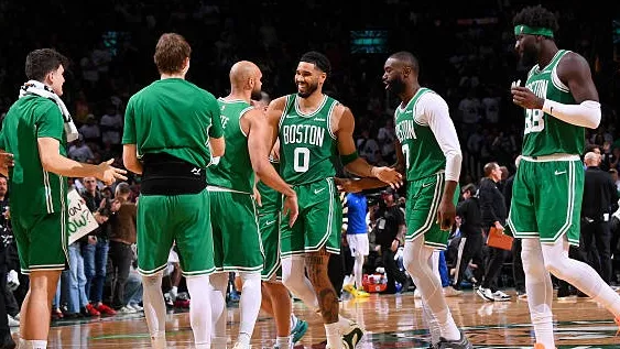 Bill Simmons Makes Bold Comparison To Legendary Celtics Team image