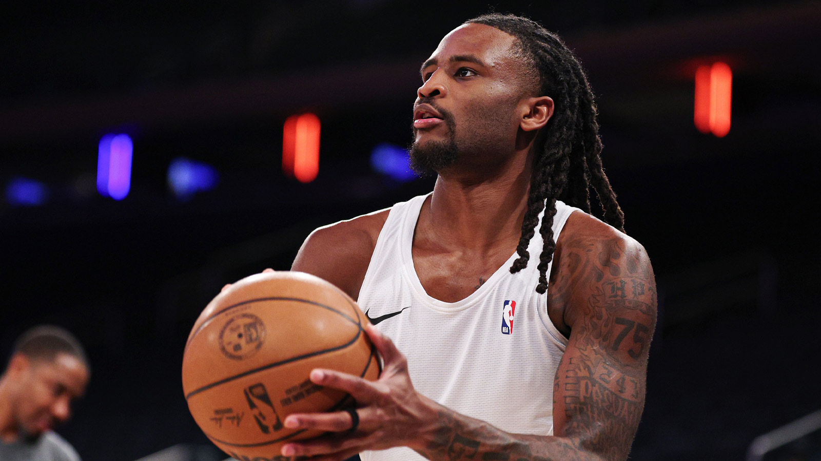 Thunder guard Cason Wallace (22) warms up before the game against the New York Knicks at Madison Square Garden