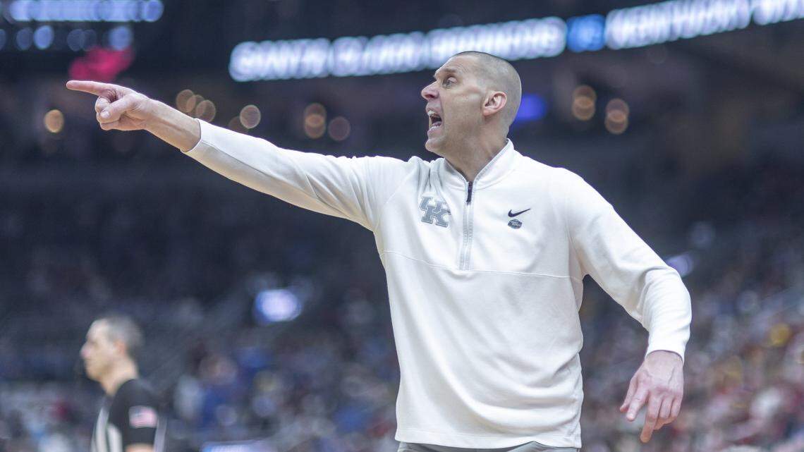 UK basketball coach Mark Pope talks roster construction plan