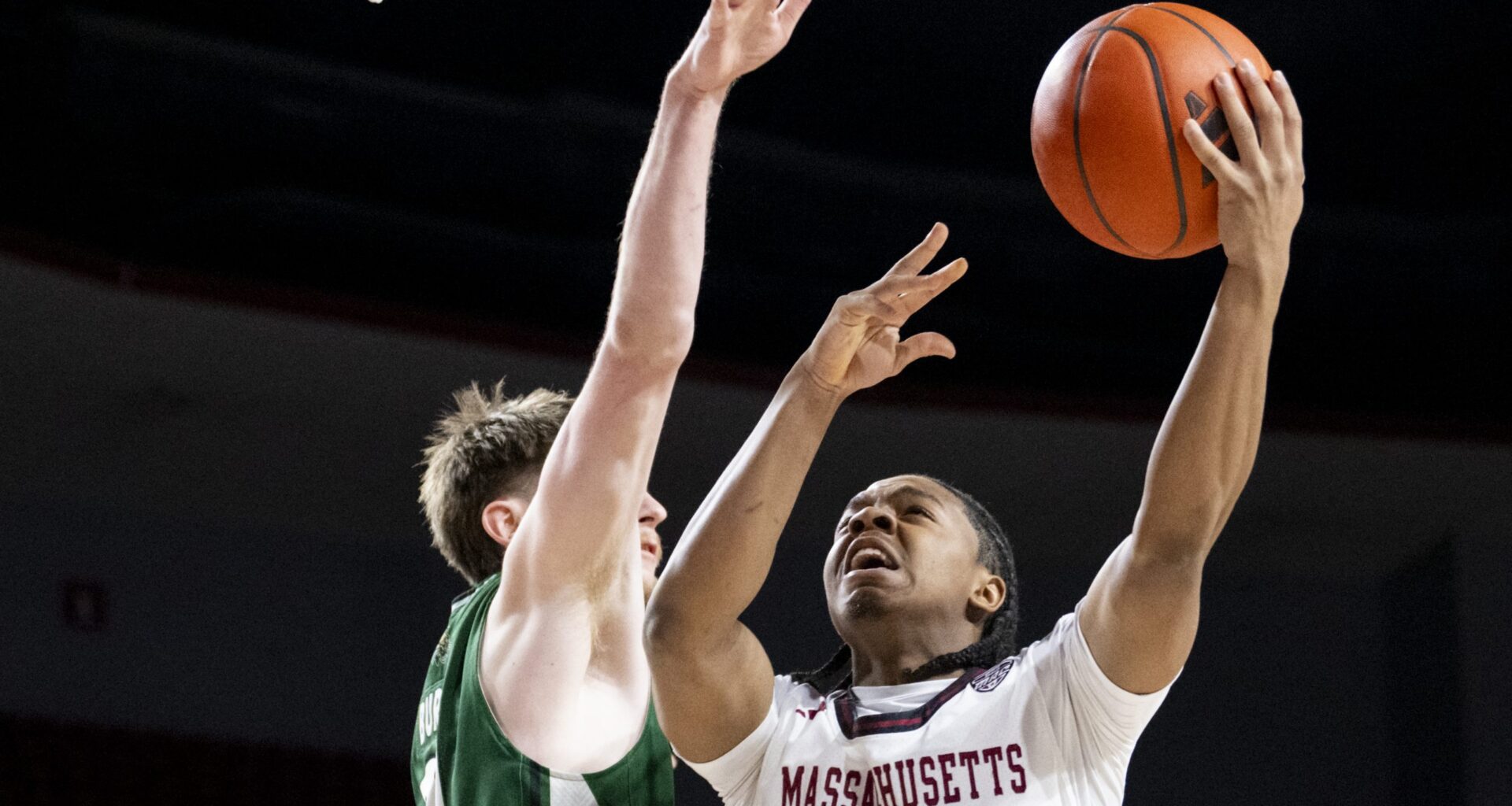 UMass men’s basketball: Minutemen clinch MAC Tourney berth in 94-82 win over Ohio