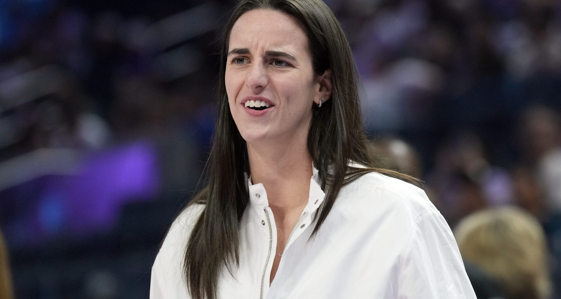 Aliyah Boston's 2-word reaction to Caitlin Clark's flex during NBA game turn heads