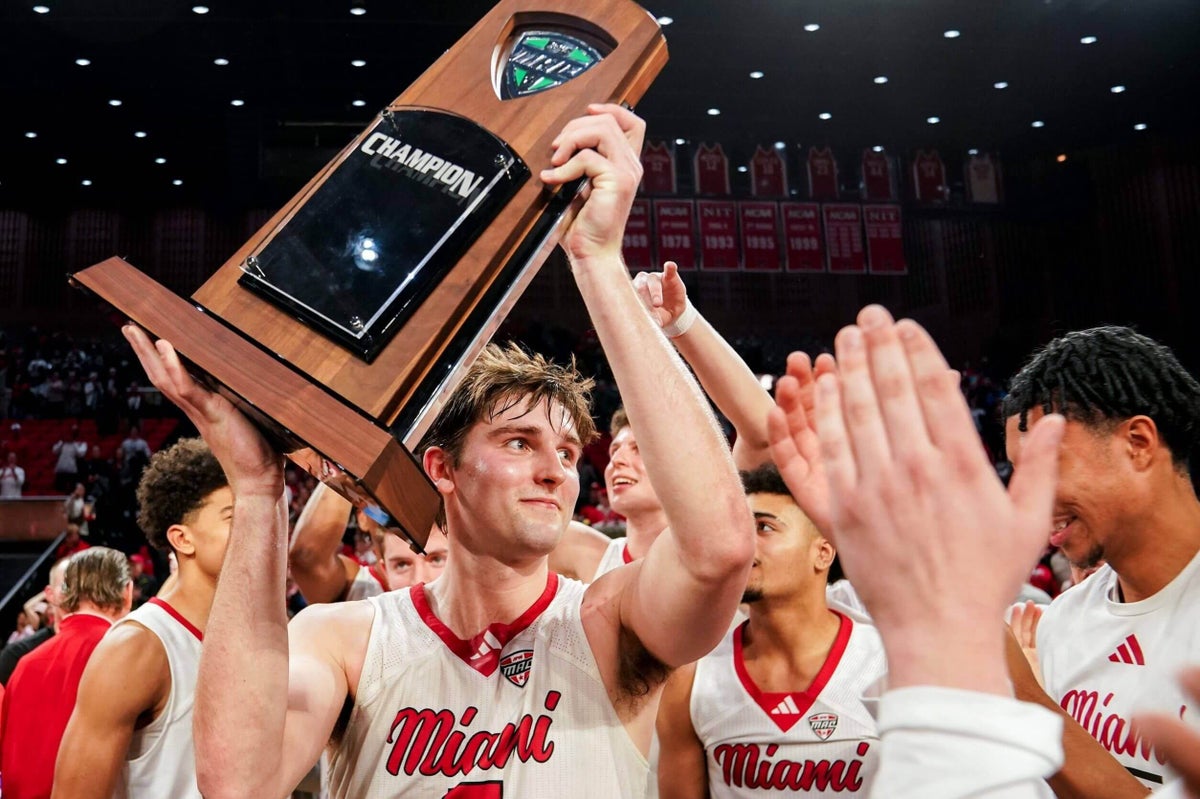 As March Madness tips off, undefeated Miami (Ohio) is already a college hoops Cinderella