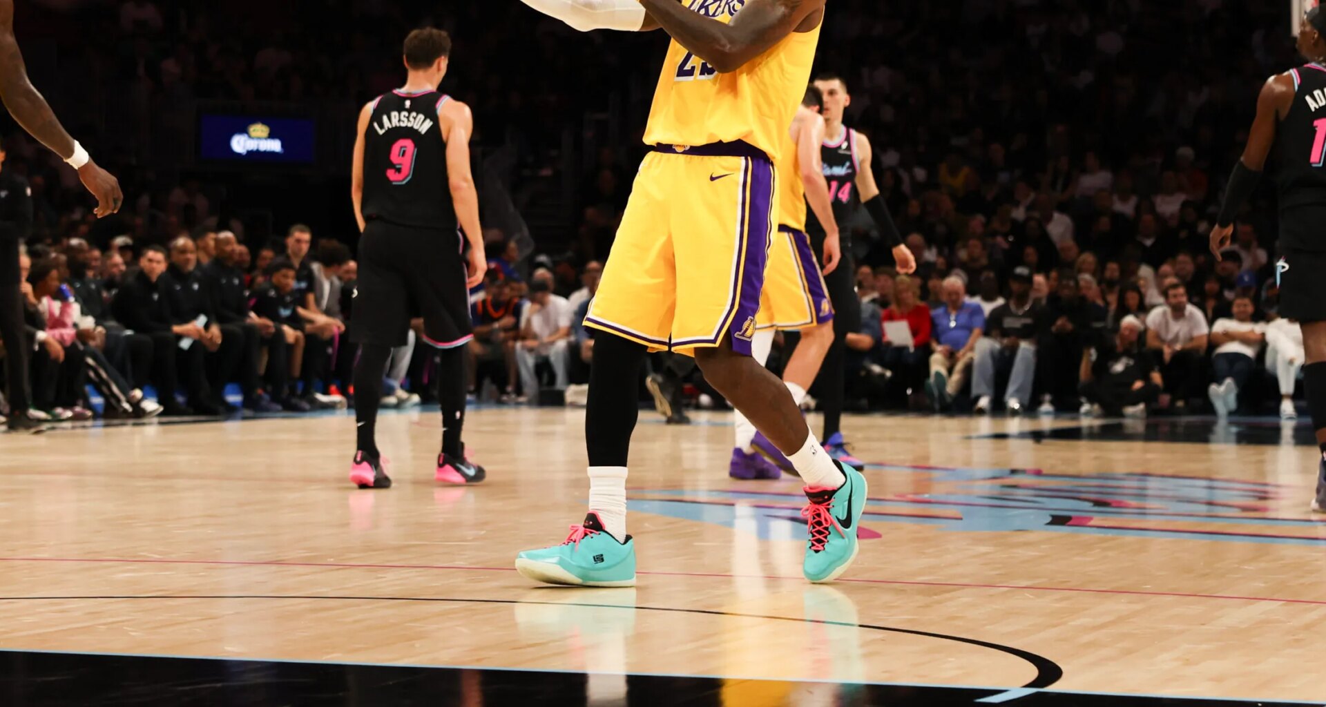 LeBron Breaks Out Unreleased Nike LeBron 23 "South Beach" Pair Against Heat