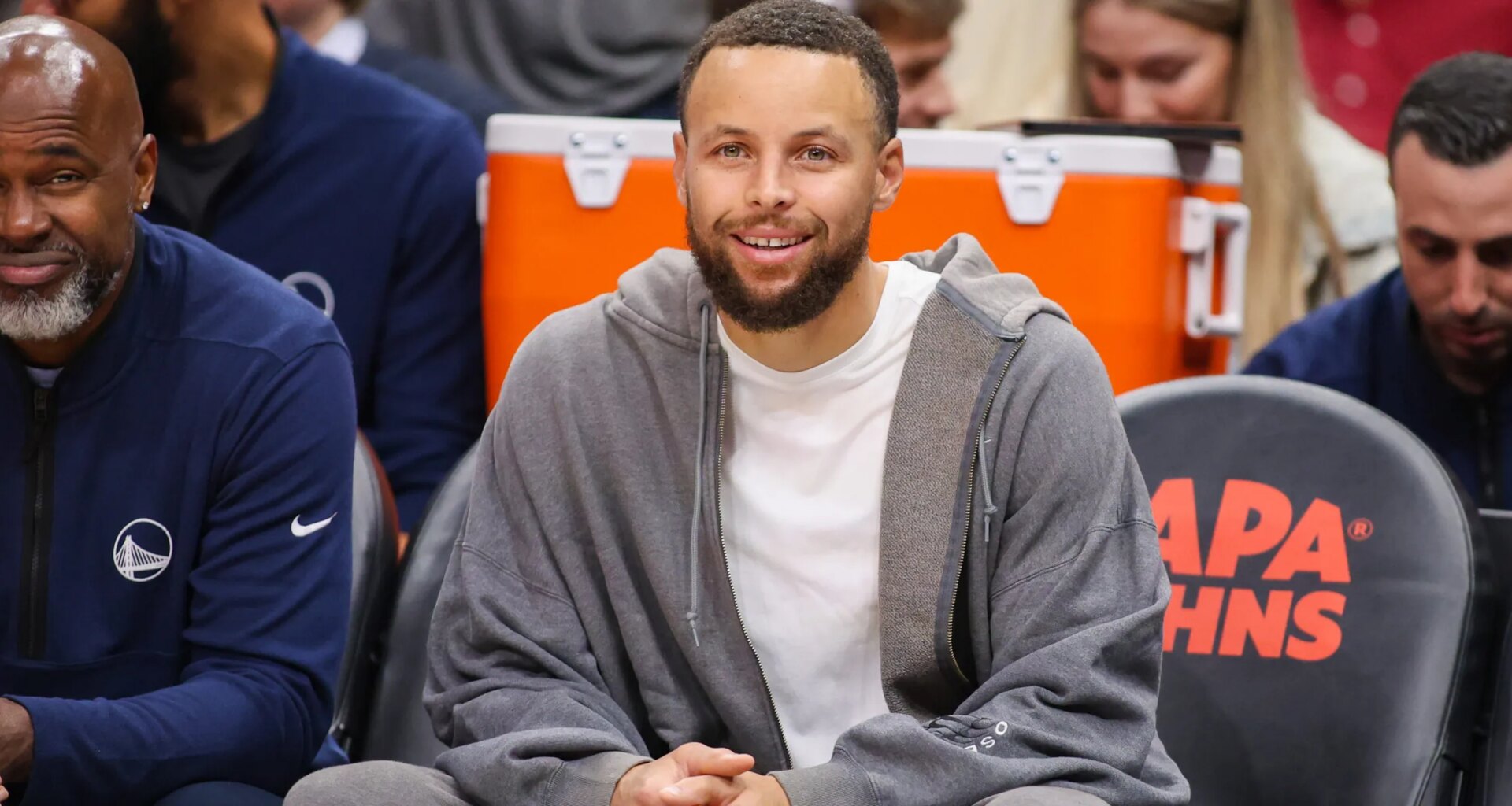 Steph Curry Laces Up Nike Air More Uptempo 96 "Olympics" In The Tunnel