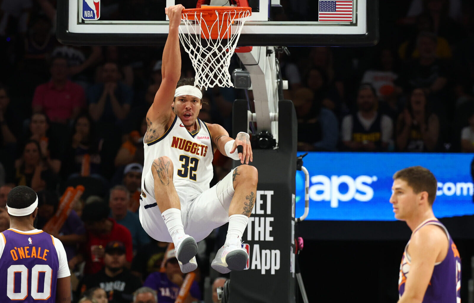 Recap: Denver Nuggets survive and win against Phoenix Suns 125-123.