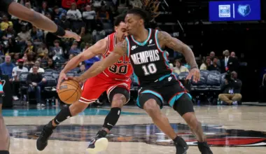 Memphis Grizzlies guard Javon Small (10) steals the ball from Chicago Bulls guard Tre Jones (30) during the third quarter at FedExForum.