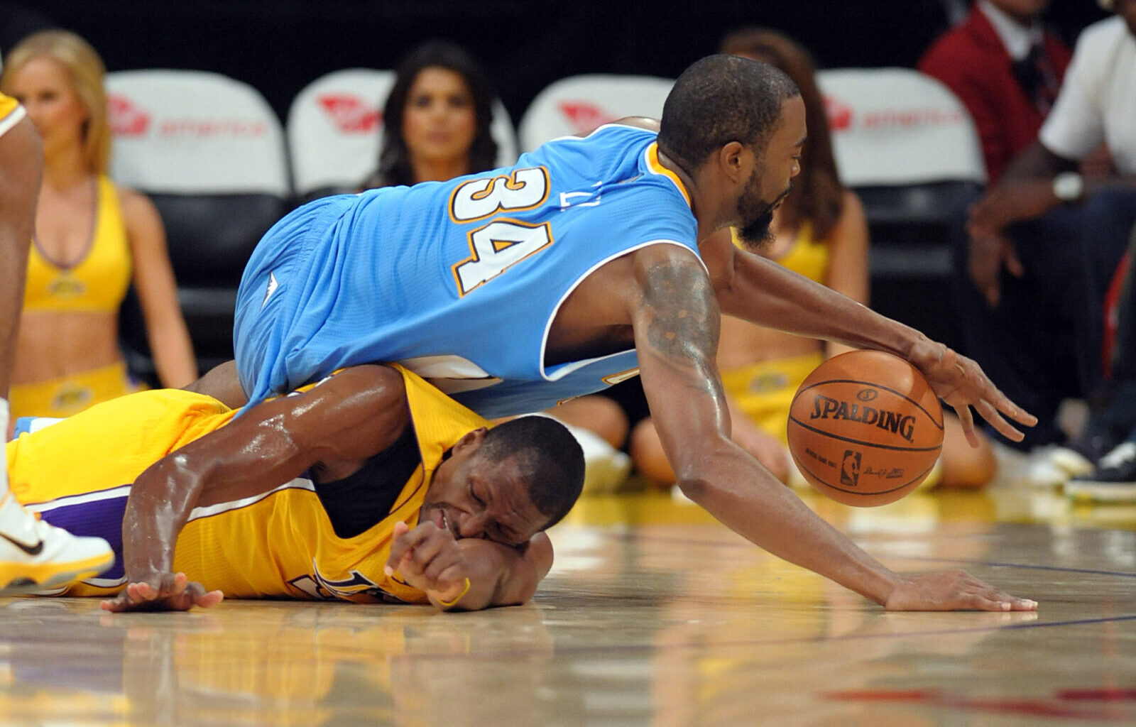 Preview: Denver Nuggets take on Los Angeles Lakers in primetime